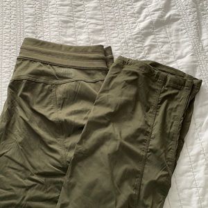 🟠2 for 50$ || North Face Pants